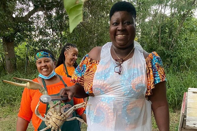 A Morning Cultural Experience Through Food Cooking Class St. Croix - Crucian 101 While the Crabs Cook, Plus Music and Drinks