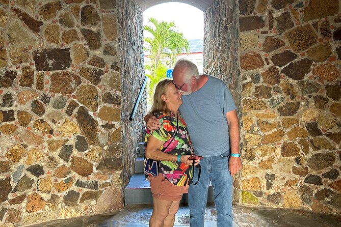 Best Jeep Tour of ST.Thomas Virgin Islands - Mountain Top at the highest point: souvenirs, views, and the banana daiquiri moment