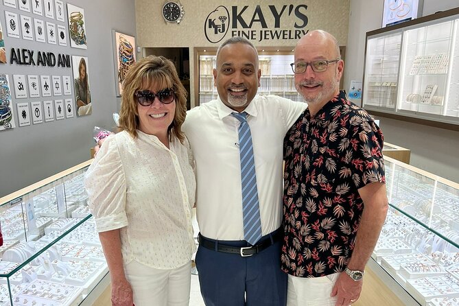 Drinks & Diamonds Shopping Experience in St. Thomas - The 1-Hour Flow: From Check-In to Watching Work Get Done