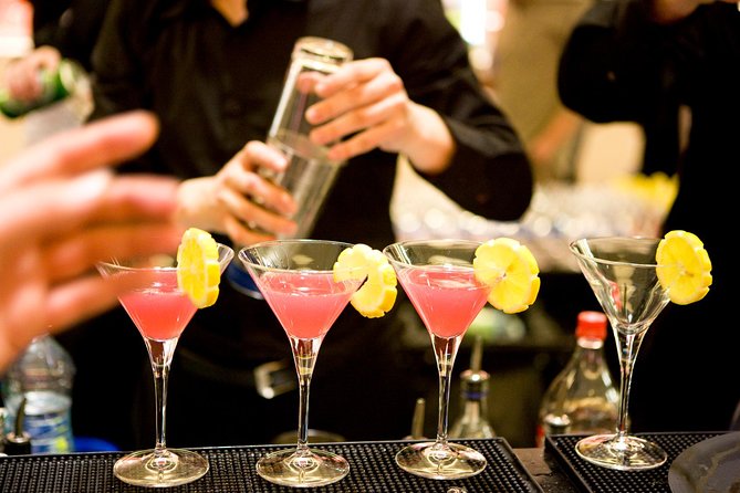 Flavors of St Thomas Walking Food Tour - Your guide experience: the friendly local factor