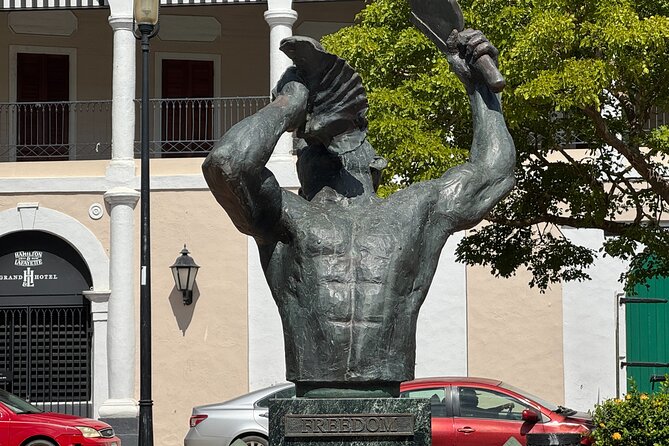 Ghosts and Legends of St. Thomas Charlotte Amalie Walking Tour - Stop 2: Fort Christian and the governor pirate-prison story