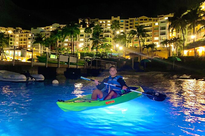 Glow Boats LED Night Kayak, Marriott Frenchman's Cove Dock, USVI - The LED-lit paddle: how the lights change what you can see