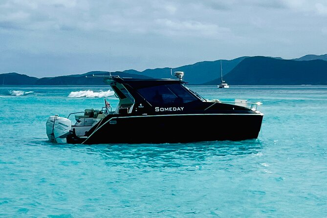 Half Day Luxury Catamaran Turtle Snorkel And Beach - A luxury catamaran that stays small on purpose