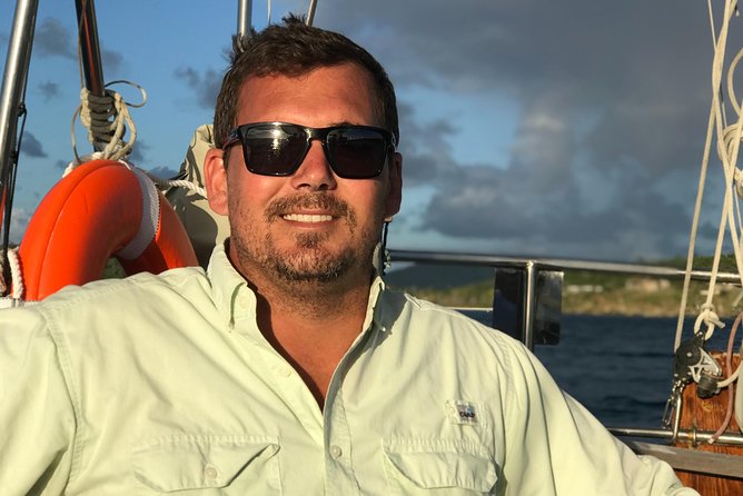 Learn to Sail - Sailing Lessons All Inclusive - The Sailing Part: How You Learn Without Feeling Like a Student