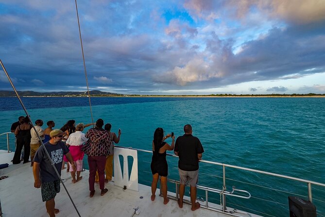 Live Music Sunset Sail - Sunset and the Green Flash: What You Should Actually Do on Deck