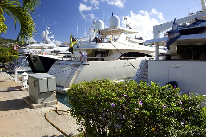 Paradise Taxi & Tours USVI- St Thomas Airport Transportation to Crown Bay Marina - Key things that make this transfer worth it