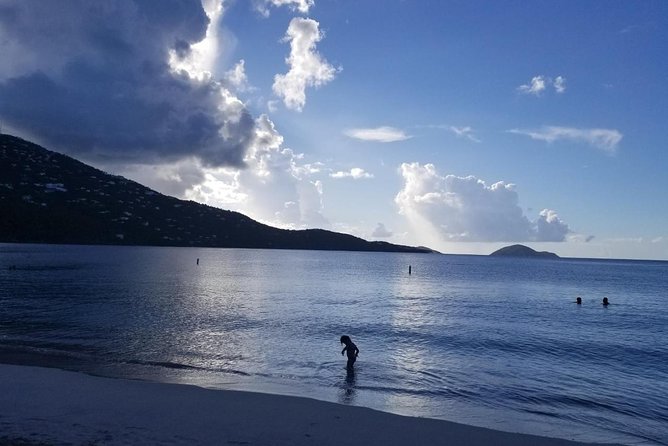 Paradise Taxi & Tours USVI-St.Thomas-Virgin Islands-Island Magen's Beach Tour - Drake’s Seat: a focused lookout stop