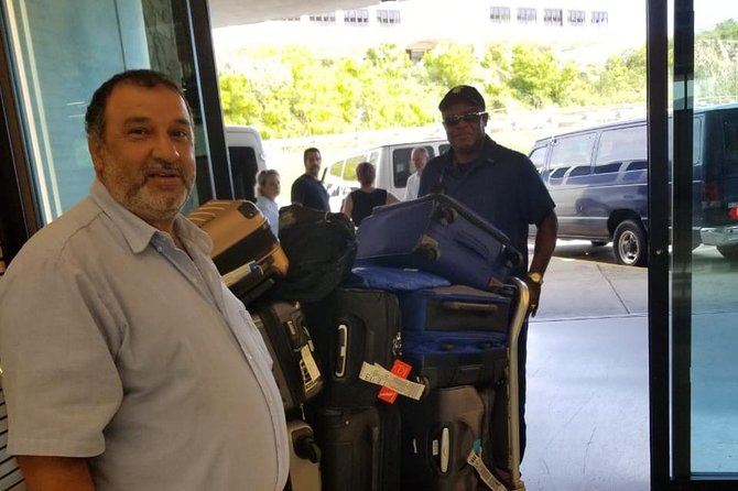 Private Airport Round Trip Transportation to Hotels in St Thomas - St. Thomas Airport to Hotel, Minus the Shuffle