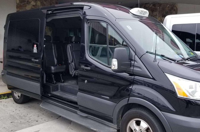 Private Airport Round Trip Transportation to Hotels in St Thomas - Drivers Who Talk, but Manage Your History Expectations