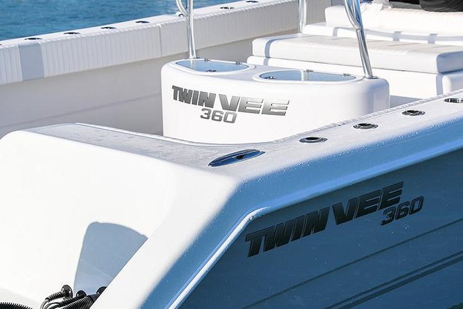 Private Fast Power Catamaran. Full or Half Day for Beach Hopping, Snorkel & Swim - Captains and personalities, safety first with a social vibe
