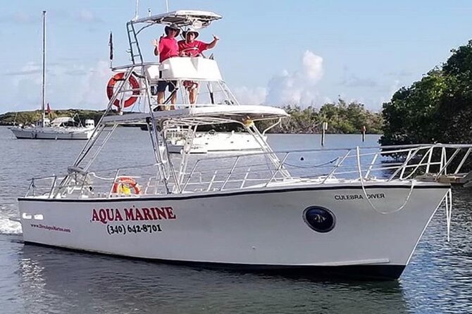 Private Half-Day Guided Snorkeling Charter in St. Thomas - The crew and guides: what you can expect when everyone gets help