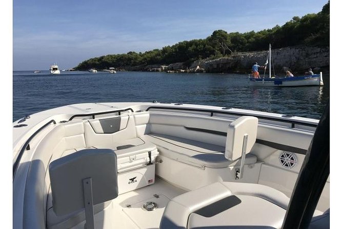 Private New Powerboat to St John & LimeOut. Full Day USVI - Health and safety on a mostly outdoor charter