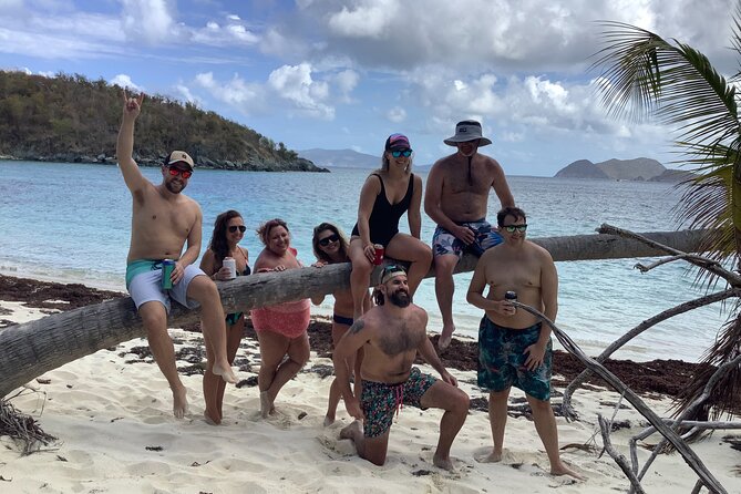 Private Power Catamaran. Secluded Beaches, Snorkeling, Turtles for Full/Half Day - A 32-foot power catamaran that actually feels comfortable in St Thomas
