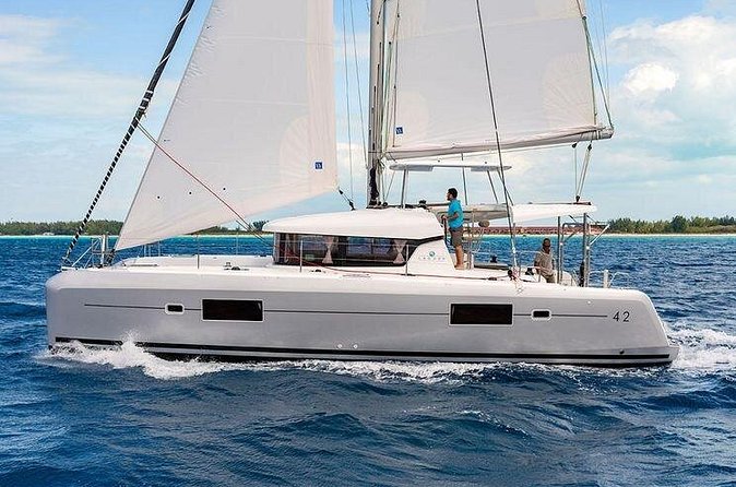 Private St Thomas Luxury Catamaran Trip for Groups up to 24 Guest - Price and value: $4,995 per group and what you should calculate