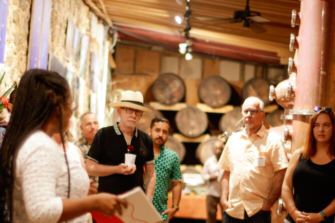 Rum Tasting Experience in the Old Barrel House - The aroma station: train your nose before your first sip