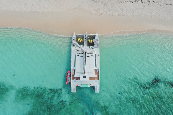 Sail, Shop and Snorkel in St. John from Frenchman's Reef - Open bar on the return sail: included drinks, included snacks, and the ID check