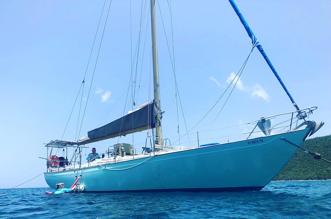 SPECIAL - (Up to 4 Passengers) All Inclusive Day Sail - Lunch on the Water: Choosing Something You’ll Actually Want