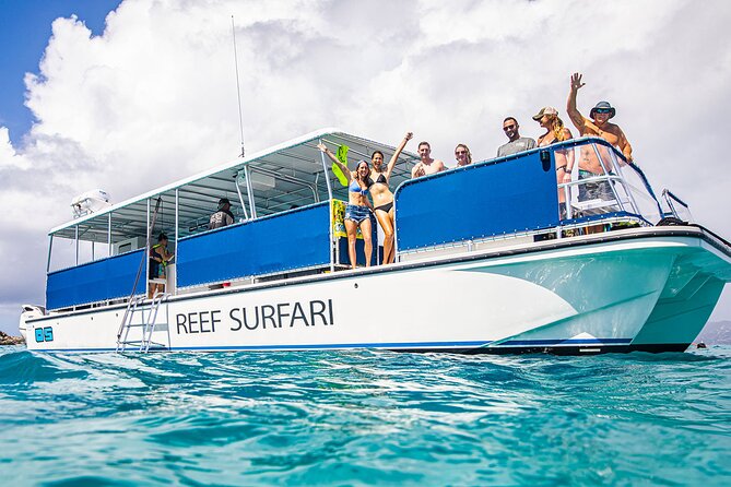 St. James Snorkel & Pizza Pi Lunch - Crew and atmosphere: the hosts make it feel easy