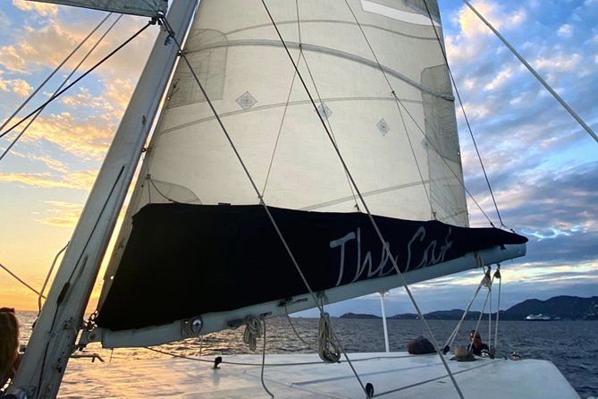 Sunset & Harbor Lights Dinner Sail from the Marriott's Frenchman's Cove - Food, Drinks, and the Pace: A Fun Evening Without Long Waiting
